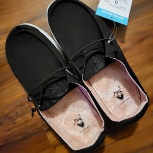 Reef Black Slip-Ons